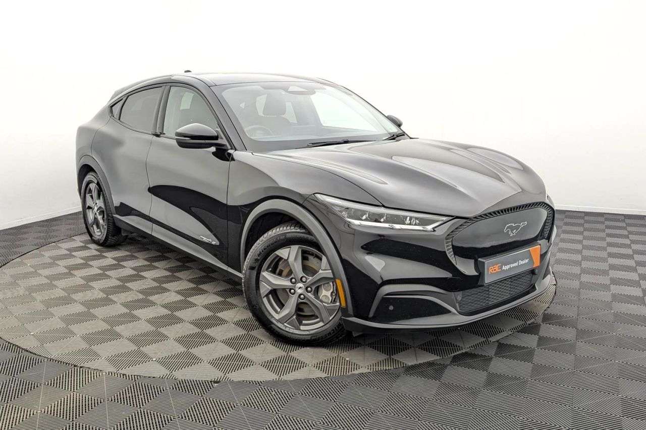 A 2022 FORD MUSTANG MACH-E Standard Range 70kWh SUV 5dr Electric Automatic (269 ps) Award Winning 5 St A 2022 FORD MUSTANG MACH-E Standard Range 70kWh SUV 5dr Electric Automatic (269 ps) Award Winning 5 St