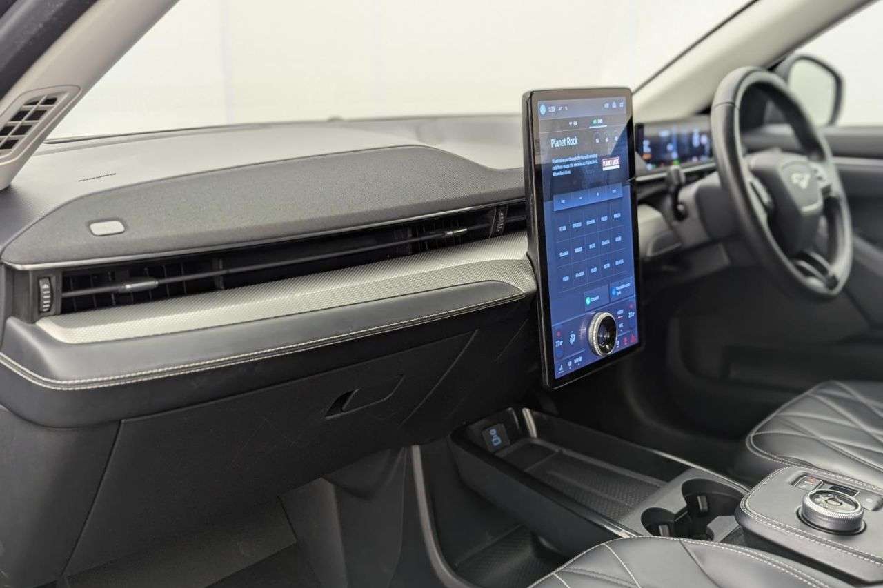 2022 FORD MUSTANG MACH-E 2022 FORD MUSTANG MACH-E