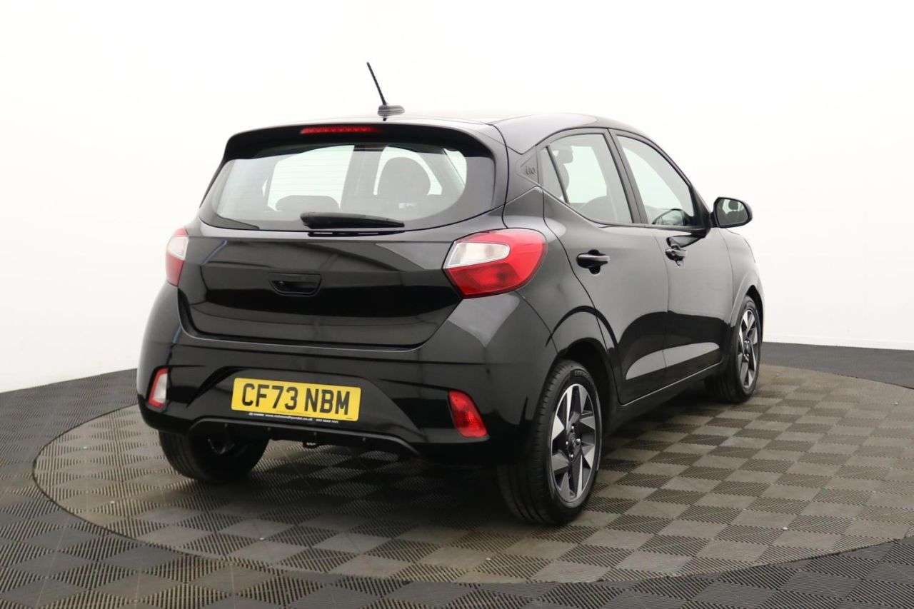 2023 HYUNDAI I10 2023 HYUNDAI I10