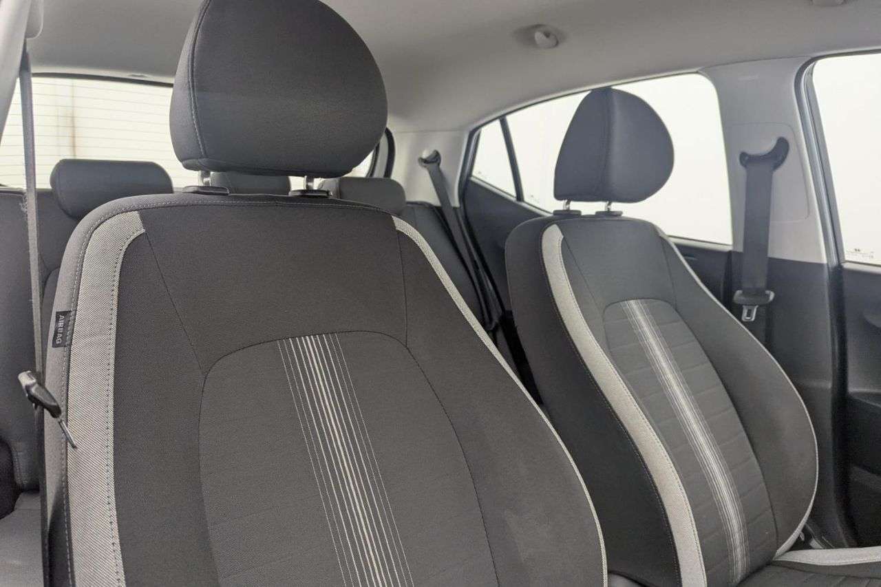 2023 HYUNDAI I10 2023 HYUNDAI I10