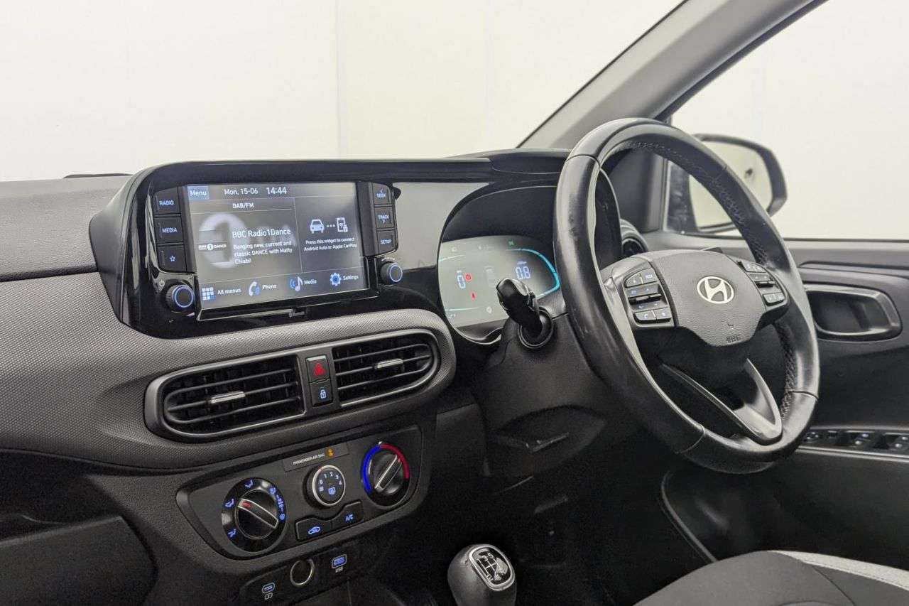 2023 HYUNDAI I10 2023 HYUNDAI I10