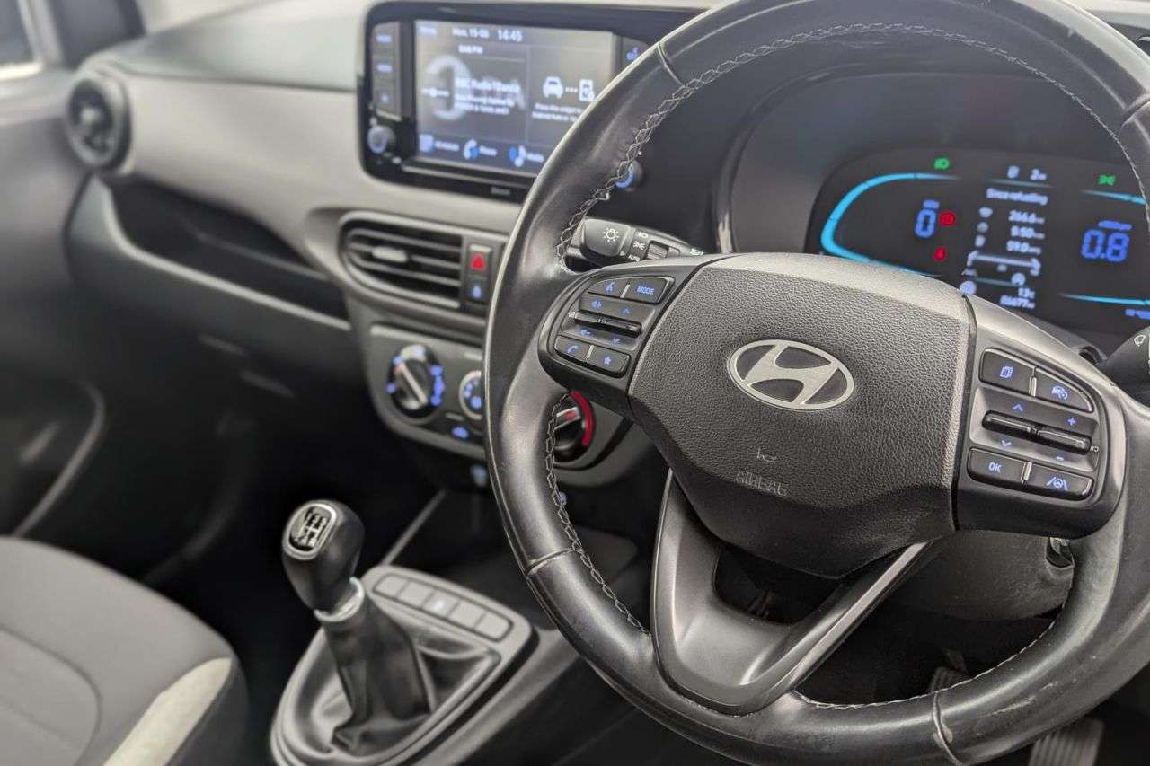 2023 HYUNDAI I10 2023 HYUNDAI I10