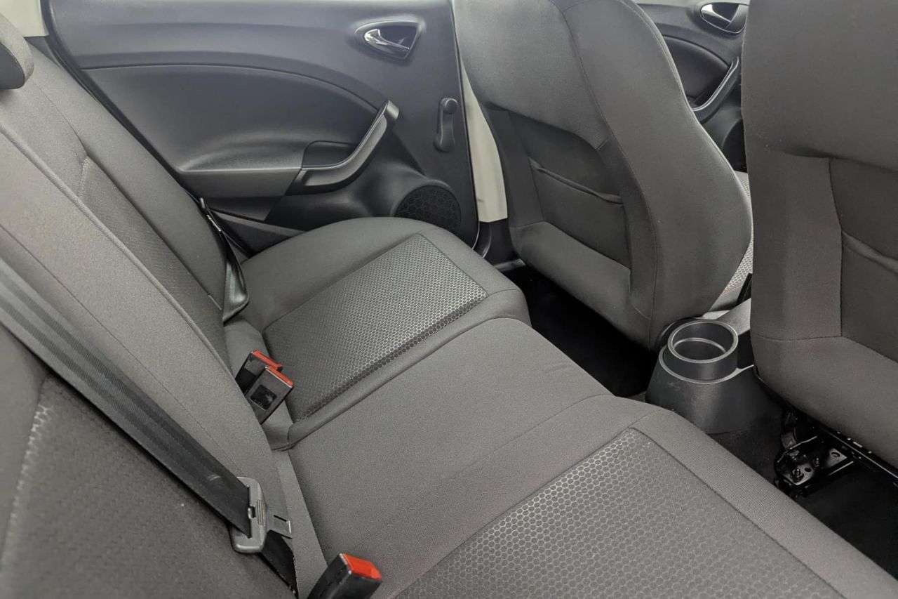 2016 SEAT IBIZA 2016 SEAT IBIZA