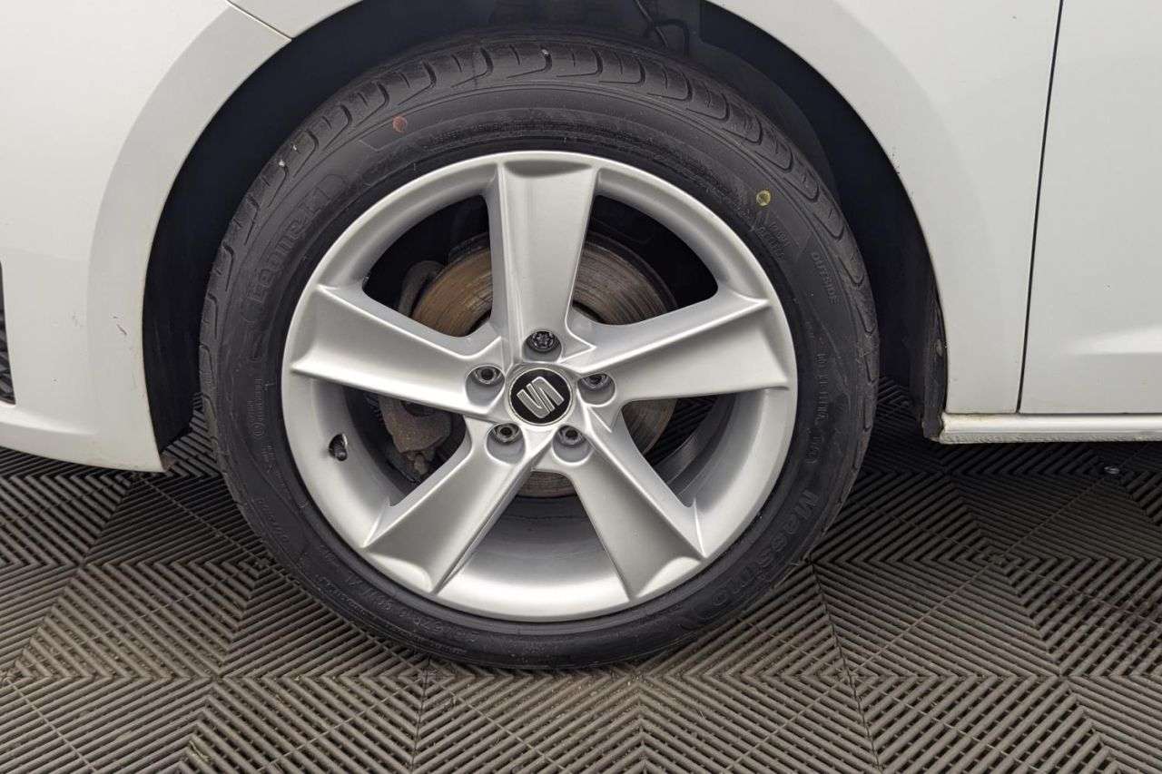 2016 SEAT IBIZA 2016 SEAT IBIZA