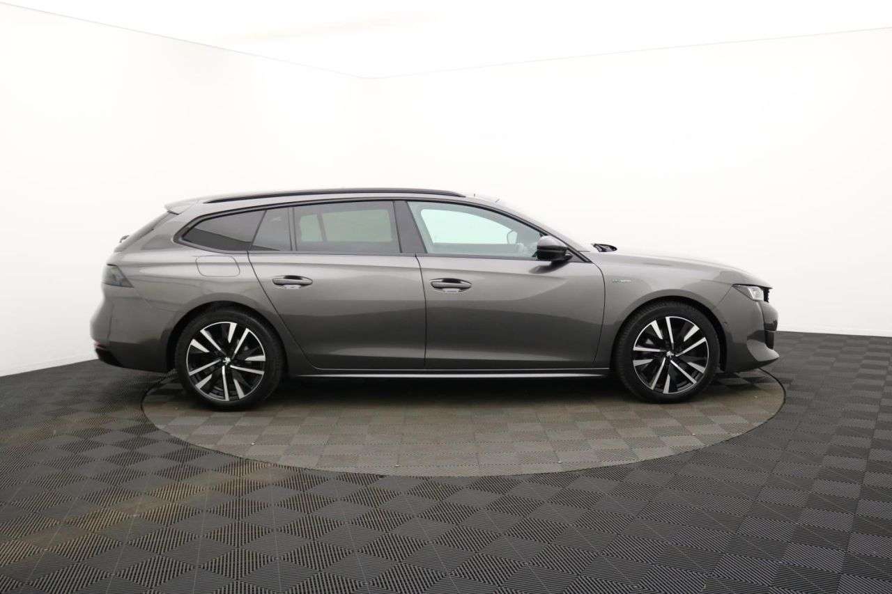 A 2022 PEUGEOT 508 SW 1.6 11.8kWh GT Premium Estate 5dr Petrol Plug-in Hybrid e-EAT Euro 6 (s/s) A 2022 PEUGEOT 508 SW 1.6 11.8kWh GT Premium Estate 5dr Petrol Plug-in Hybrid e-EAT Euro 6 (s/s)