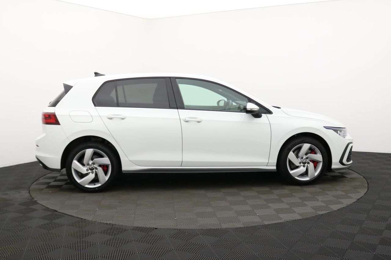 A 2022 VOLKSWAGEN GOLF 1.4 TSI 13kWh GTE Hatchback 5dr Petrol Plug-in Hybrid DSG Euro 6 (s/s) (245 A 2022 VOLKSWAGEN GOLF 1.4 TSI 13kWh GTE Hatchback 5dr Petrol Plug-in Hybrid DSG Euro 6 (s/s) (245