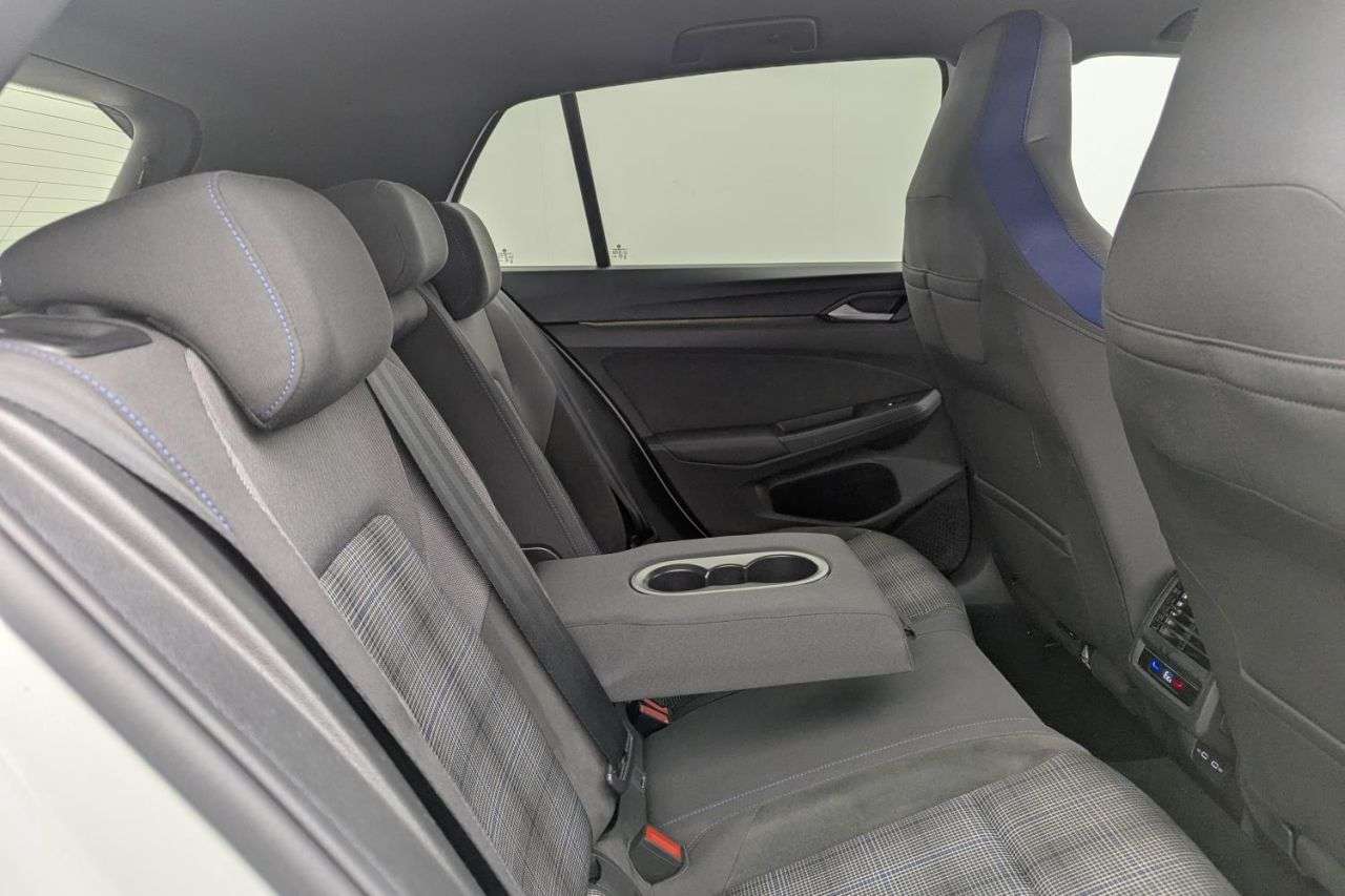 2022 VOLKSWAGEN GOLF 2022 VOLKSWAGEN GOLF