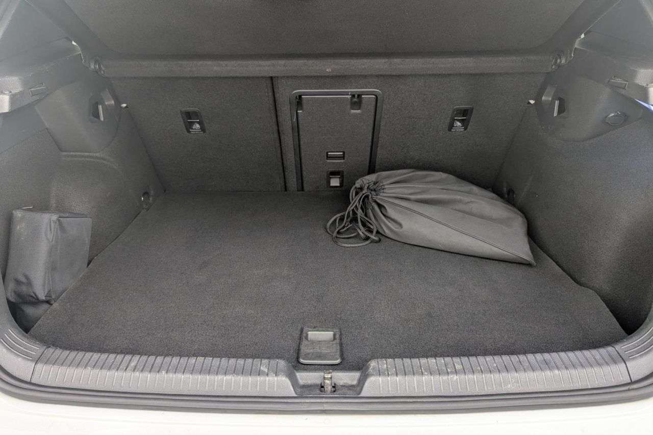 2022 VOLKSWAGEN GOLF 2022 VOLKSWAGEN GOLF