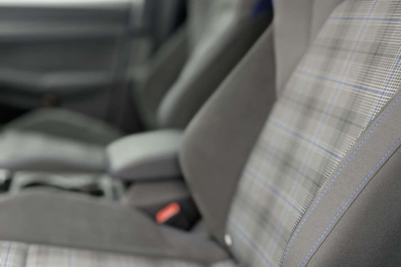 2022 VOLKSWAGEN GOLF 2022 VOLKSWAGEN GOLF