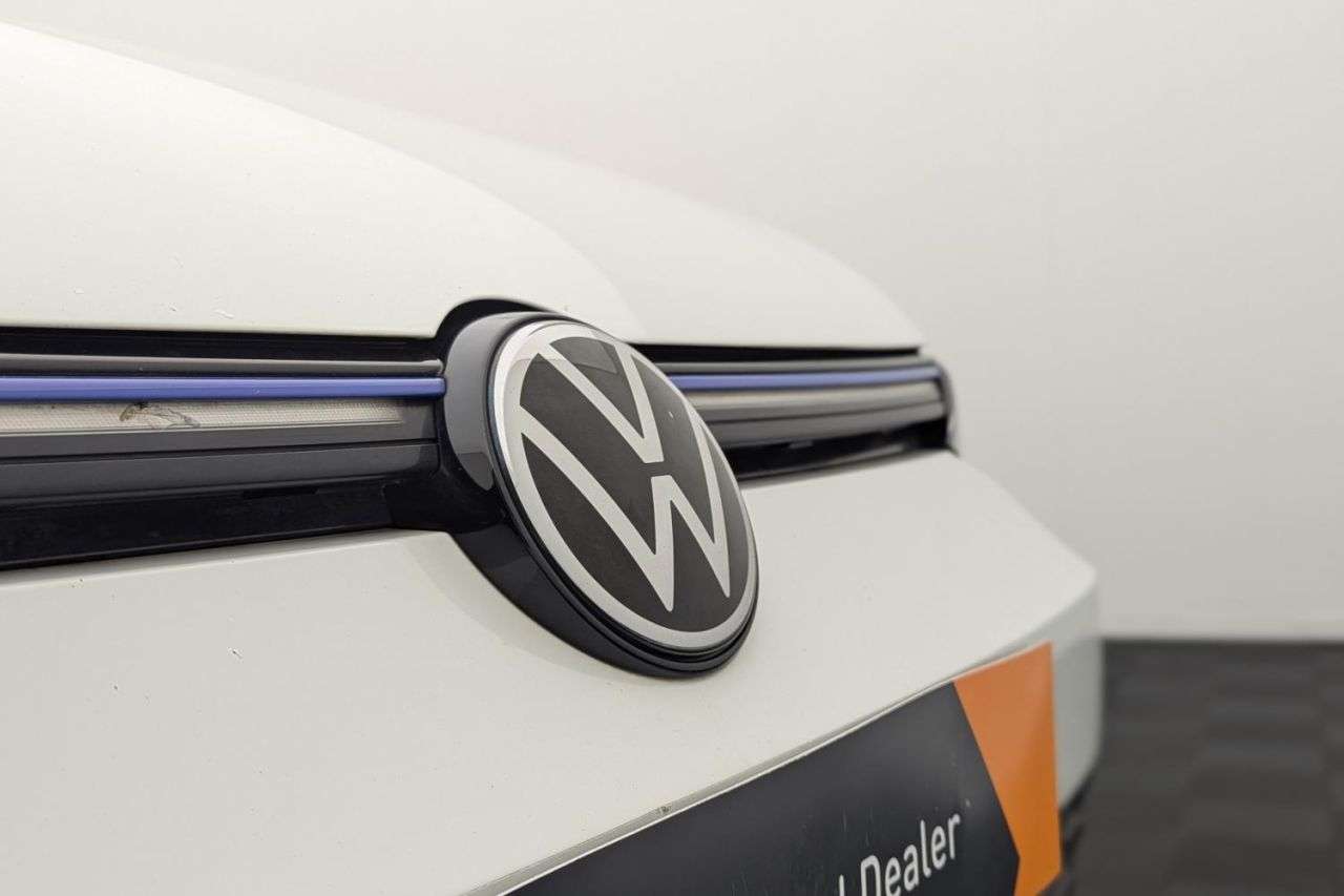 2022 VOLKSWAGEN GOLF 2022 VOLKSWAGEN GOLF