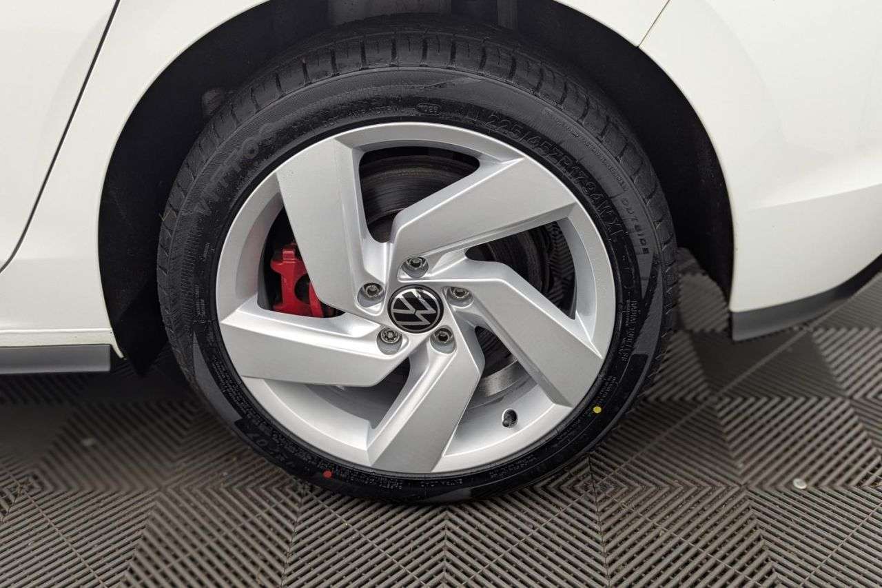 2022 VOLKSWAGEN GOLF 2022 VOLKSWAGEN GOLF