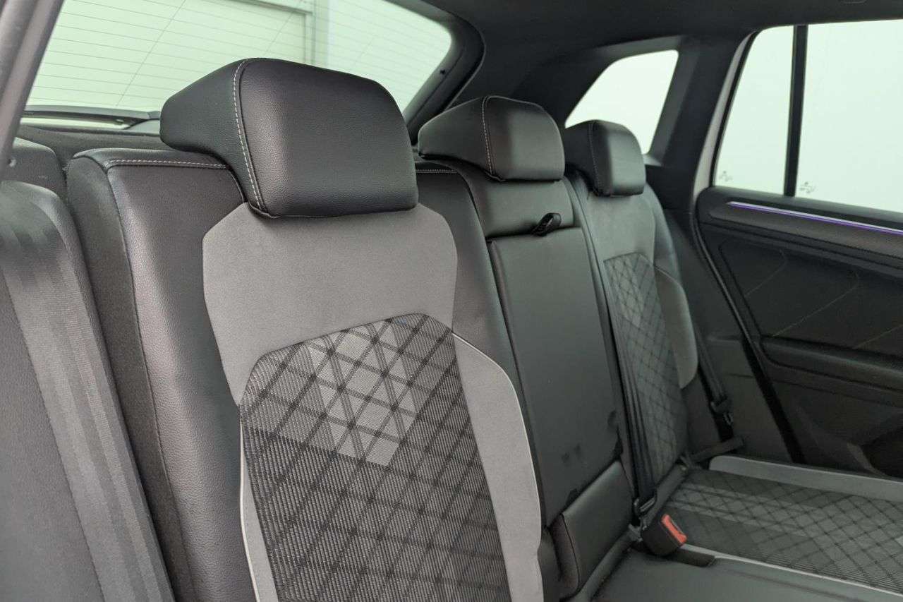 2021 VOLKSWAGEN TIGUAN 2021 VOLKSWAGEN TIGUAN