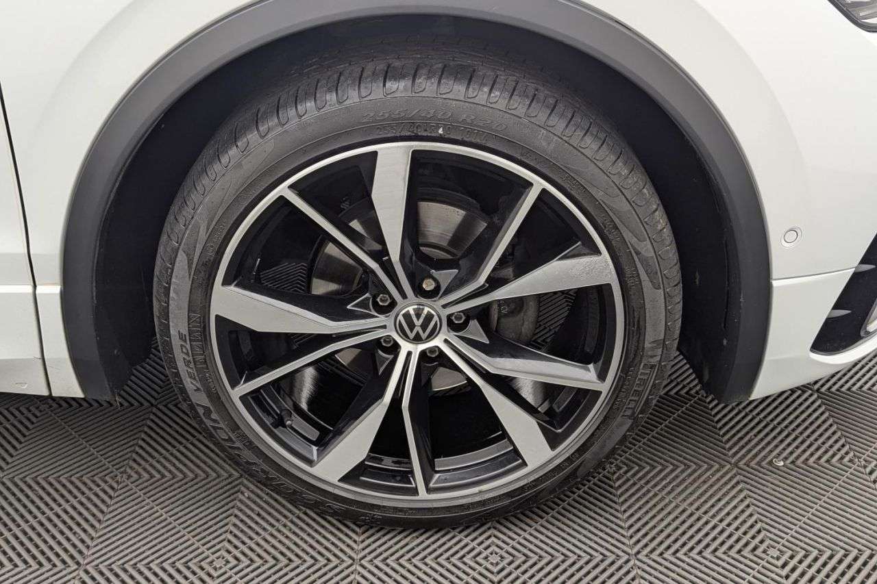 2021 VOLKSWAGEN TIGUAN 2021 VOLKSWAGEN TIGUAN