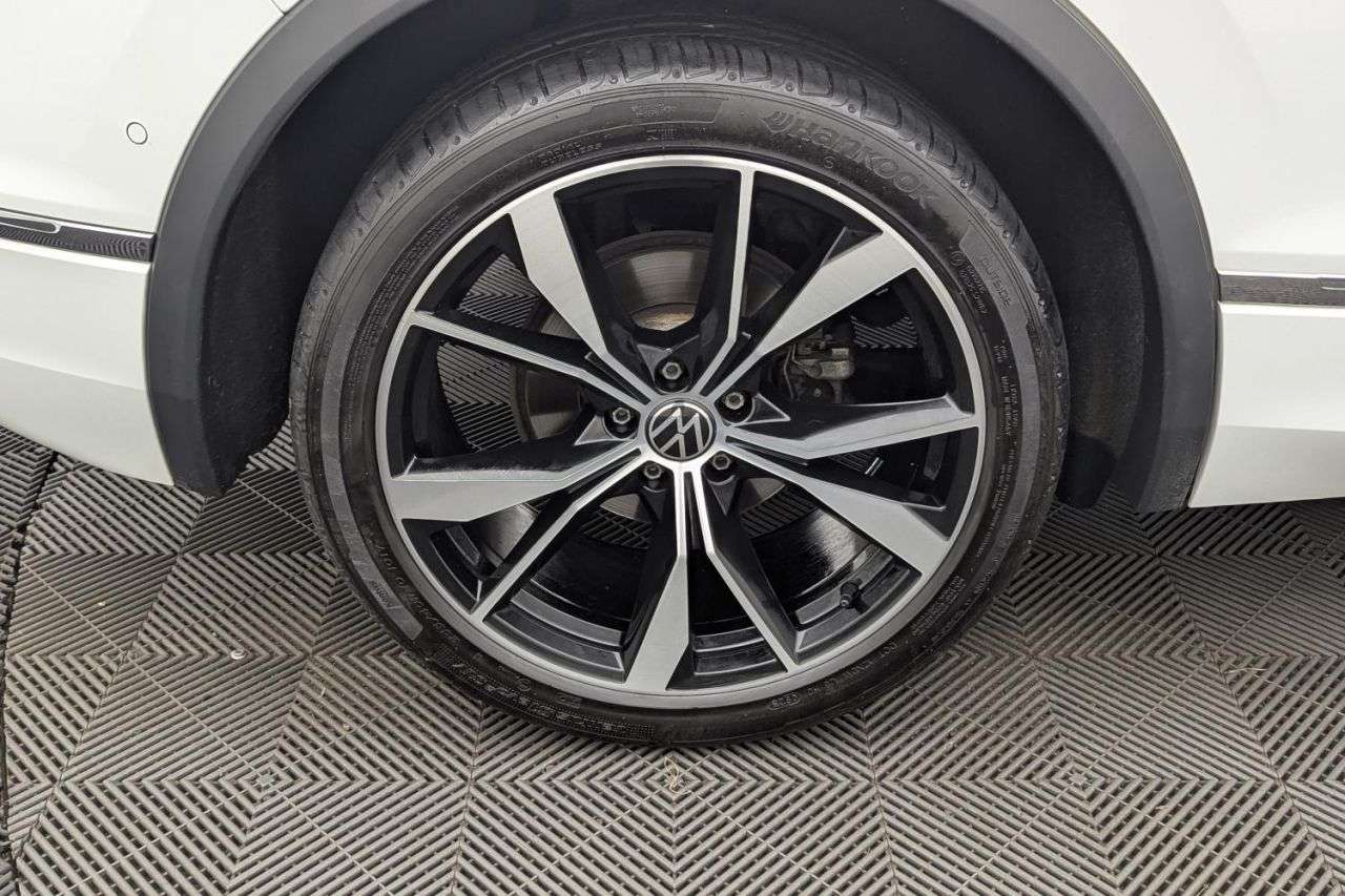 2021 VOLKSWAGEN TIGUAN 2021 VOLKSWAGEN TIGUAN