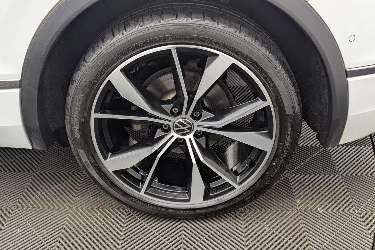 2021 VOLKSWAGEN TIGUAN 2021 VOLKSWAGEN TIGUAN