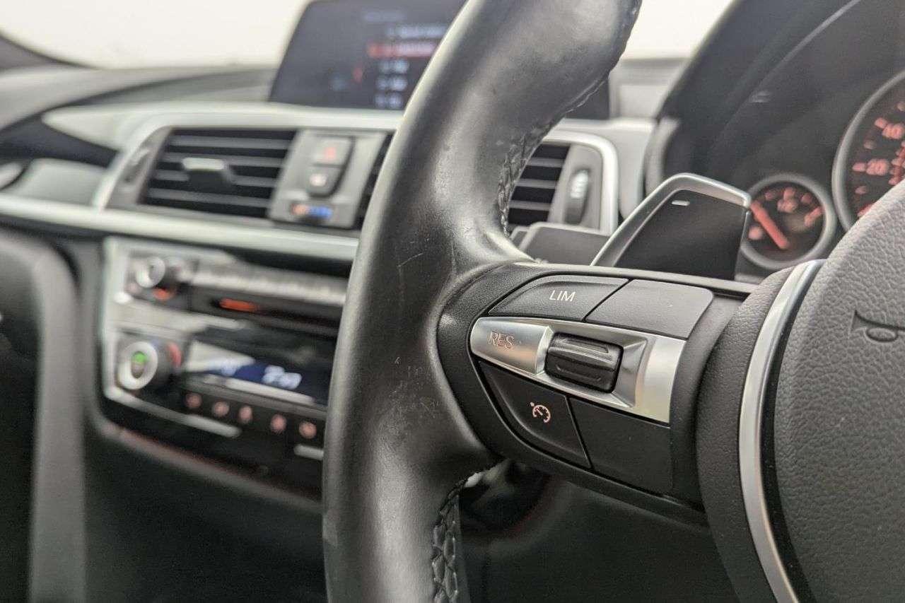 2018 BMW 3 SERIES 2018 BMW 3 SERIES