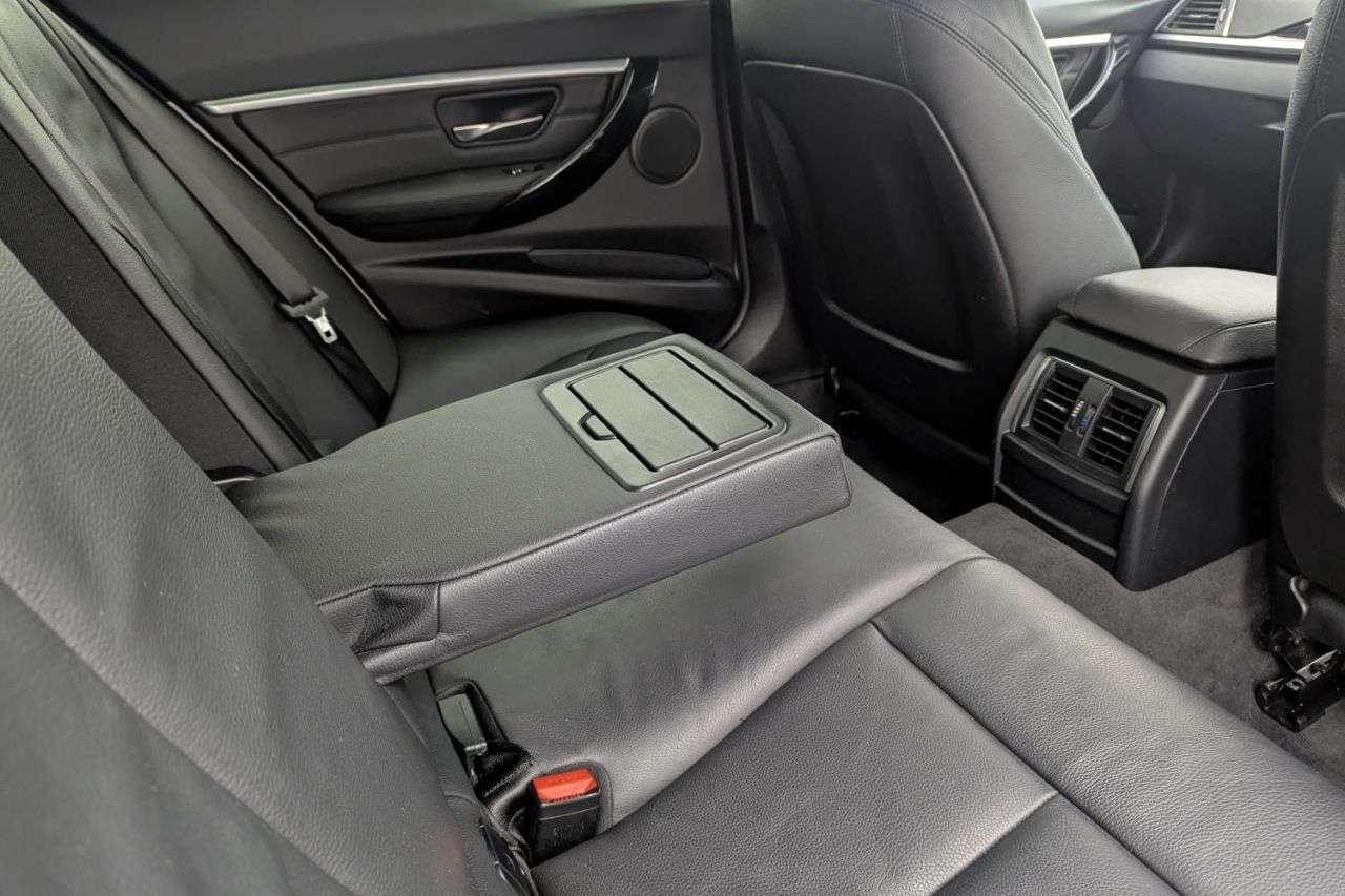 2018 BMW 3 SERIES 2018 BMW 3 SERIES