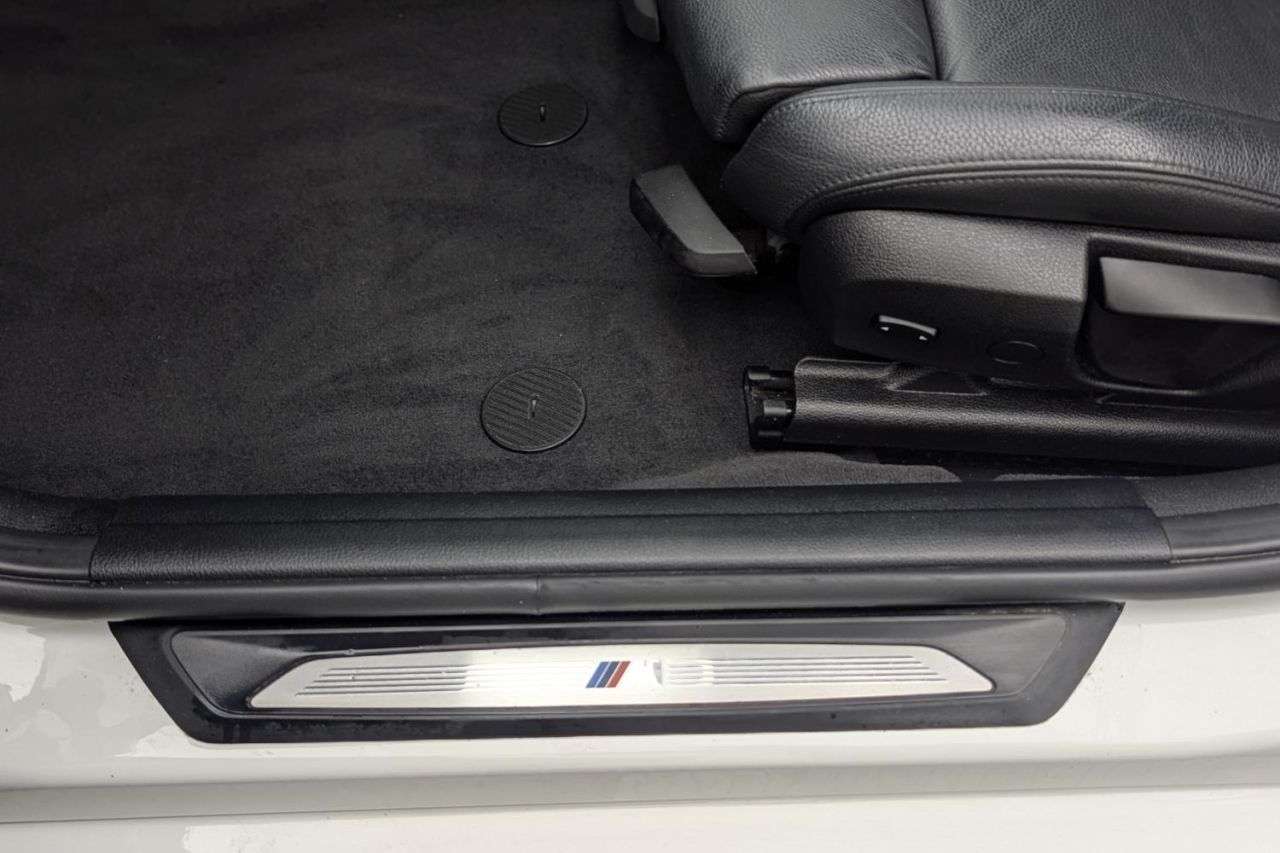 2018 BMW 3 SERIES 2018 BMW 3 SERIES
