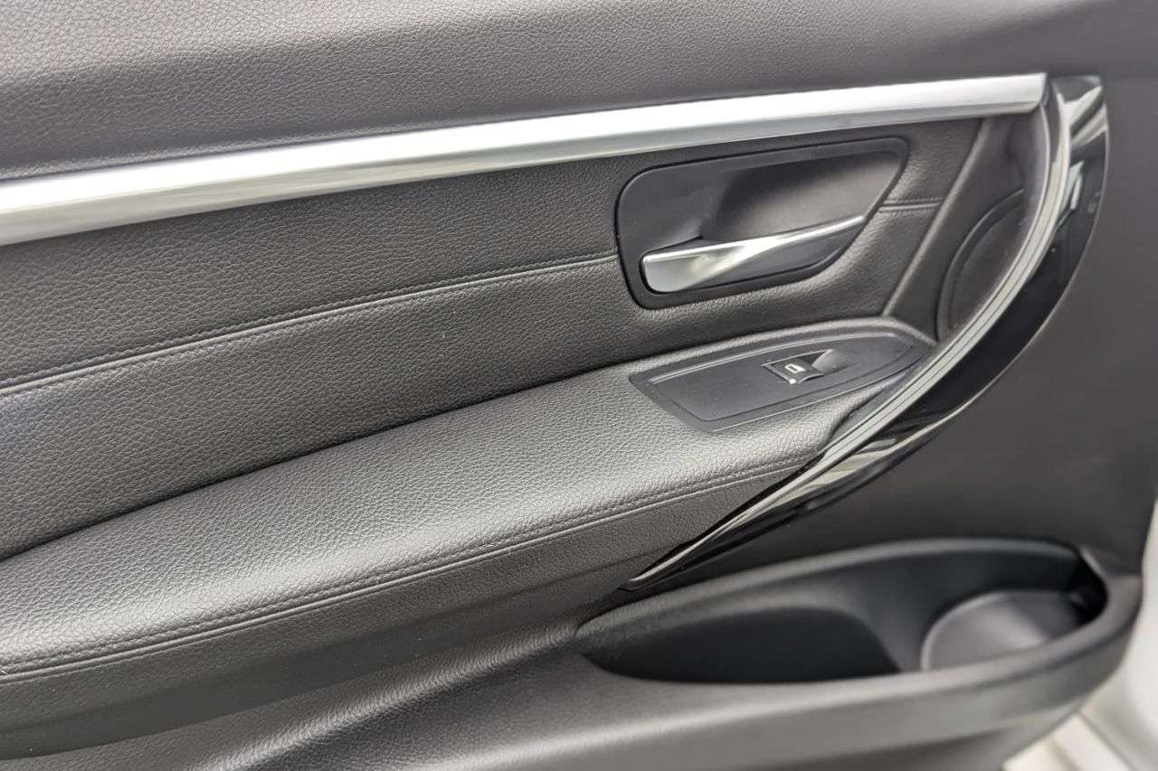 2018 BMW 3 SERIES 2018 BMW 3 SERIES