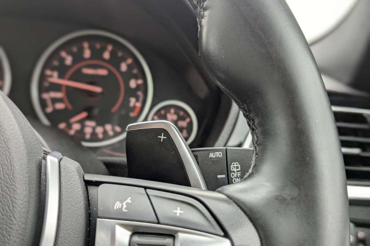 2018 BMW 3 SERIES 2018 BMW 3 SERIES