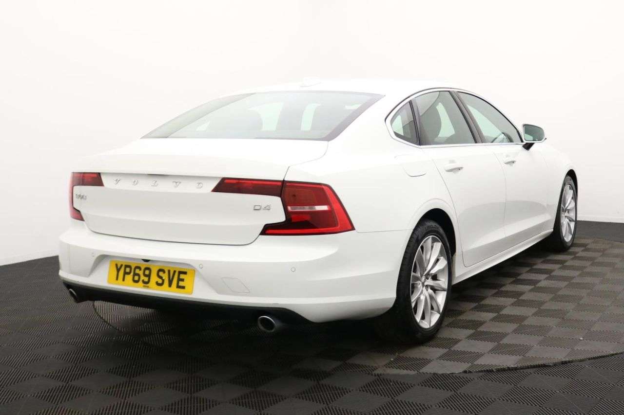 2019 VOLVO S90 2019 VOLVO S90
