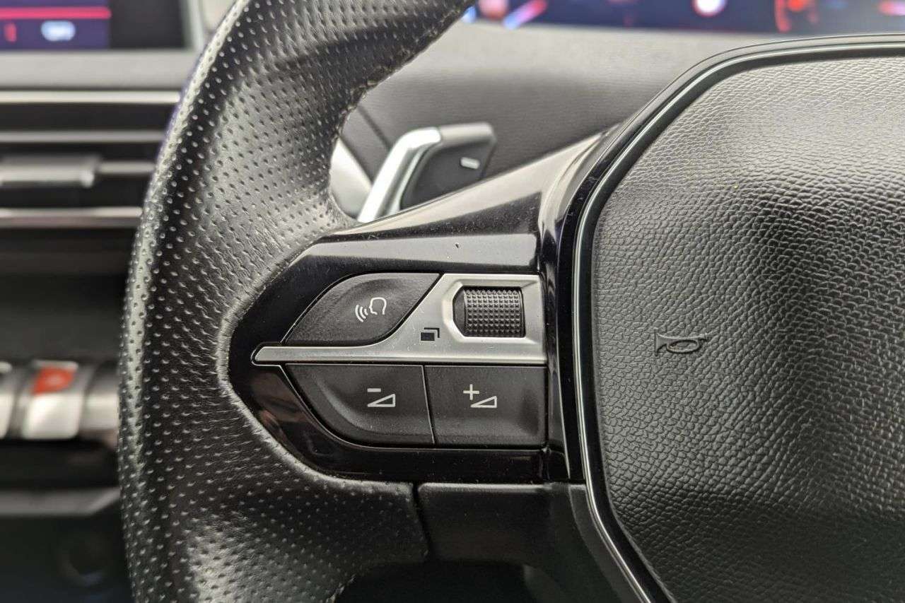 2019 PEUGEOT 5008 2019 PEUGEOT 5008