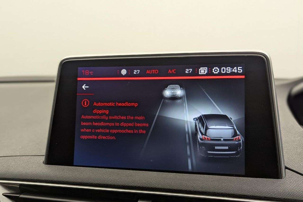 2019 PEUGEOT 5008 2019 PEUGEOT 5008