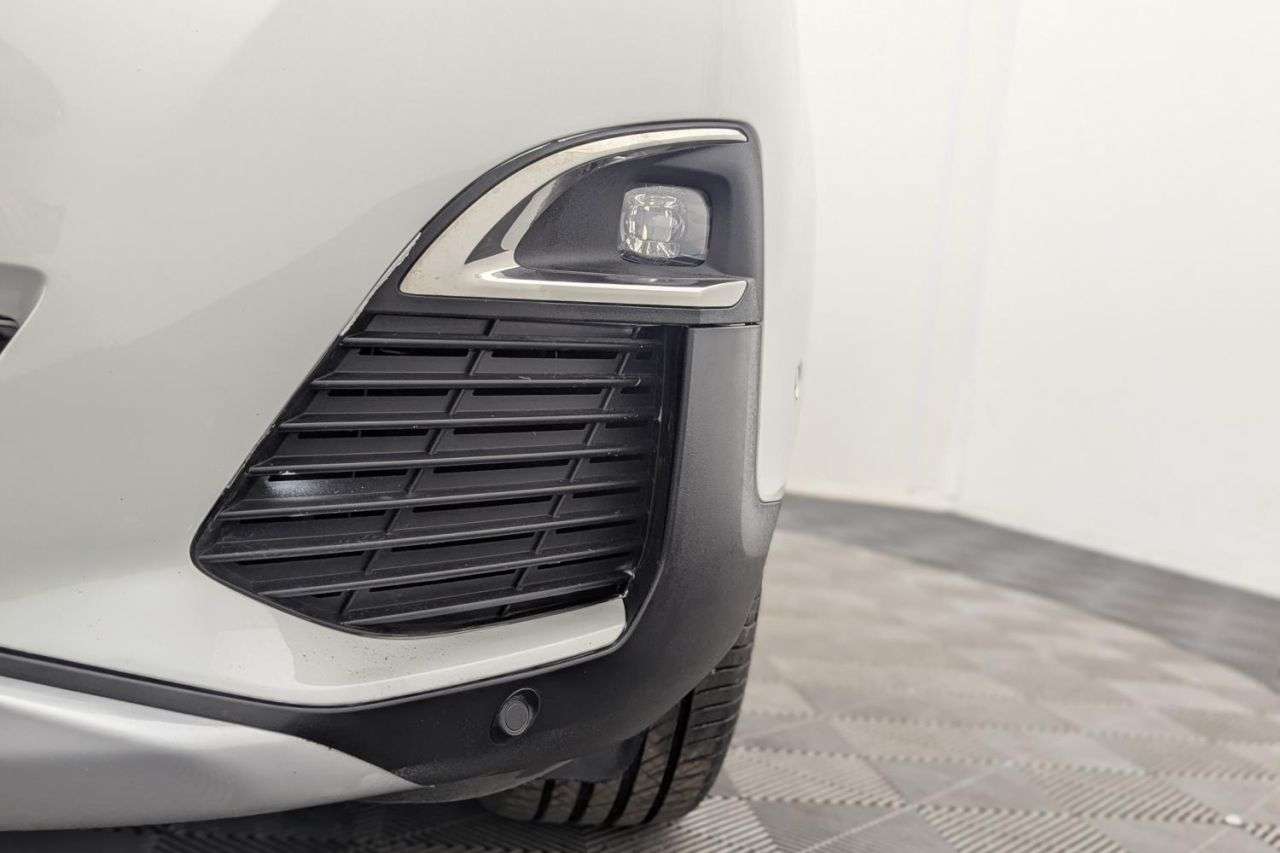 2019 PEUGEOT 5008 2019 PEUGEOT 5008