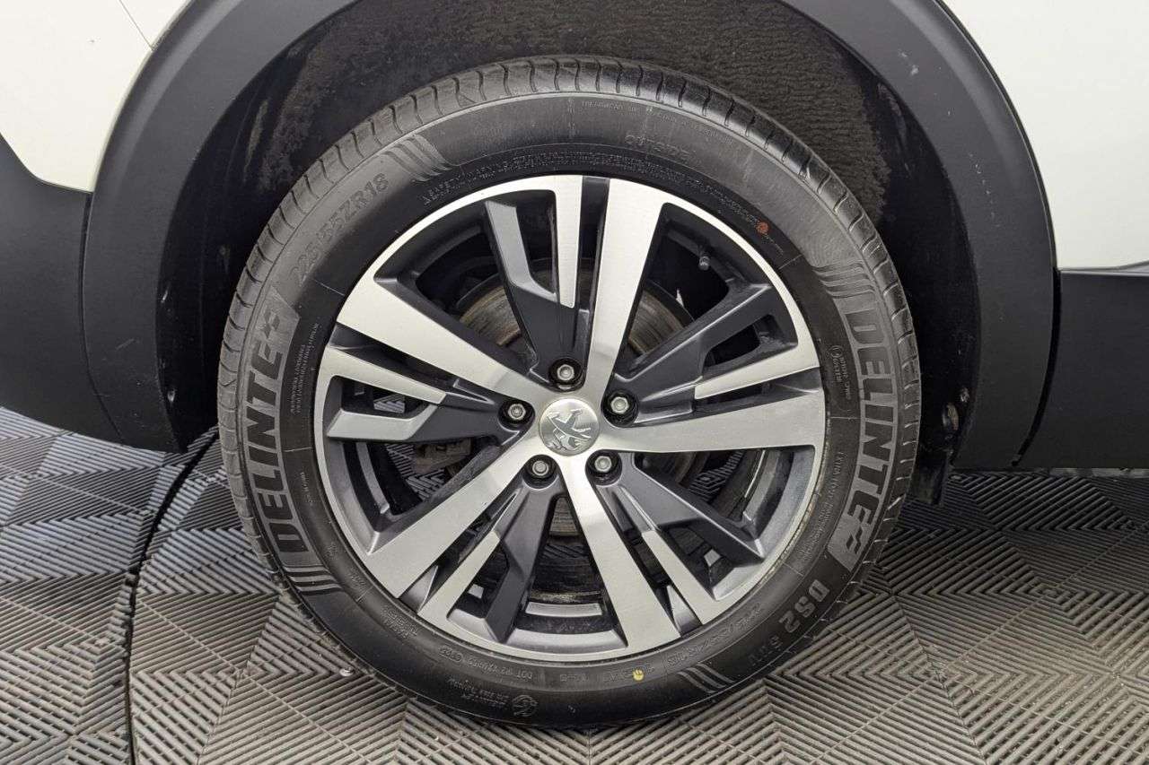 2019 PEUGEOT 5008 2019 PEUGEOT 5008