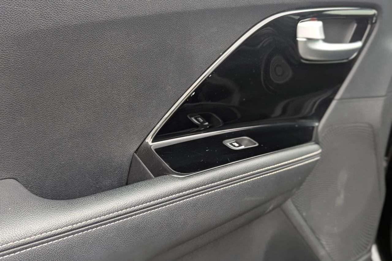 2021 KIA NIRO 2021 KIA NIRO