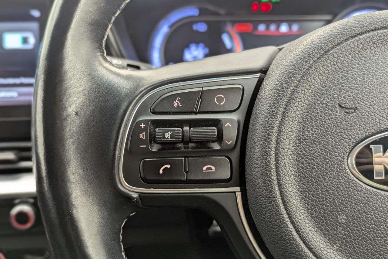 2021 KIA NIRO 2021 KIA NIRO
