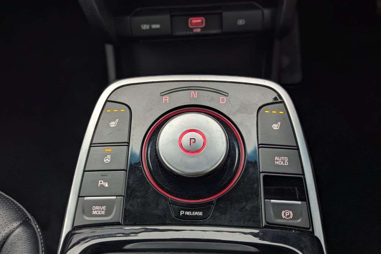 2021 KIA NIRO 2021 KIA NIRO