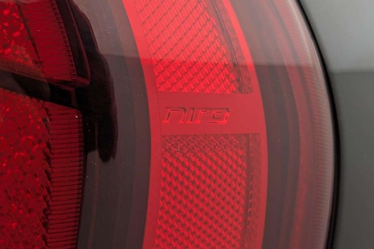 2021 KIA NIRO 2021 KIA NIRO