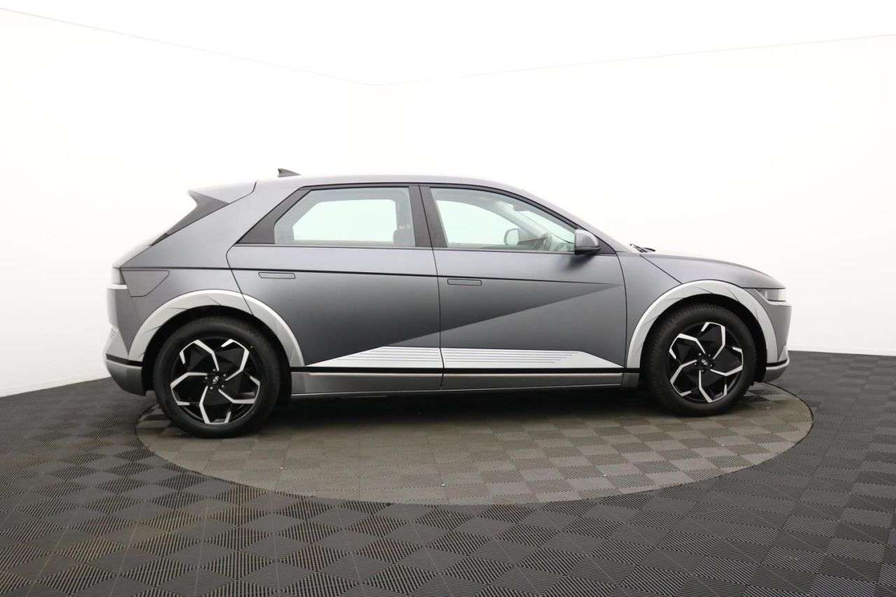 A 2022 HYUNDAI IONIQ 5 73kWh Premium Hatchback 5dr Electric Auto (217 ps) Award Winning 5 Star Dea A 2022 HYUNDAI IONIQ 5 73kWh Premium Hatchback 5dr Electric Auto (217 ps) Award Winning 5 Star Dea