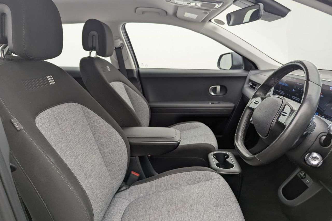 A 2022 HYUNDAI IONIQ 5 73kWh Premium Hatchback 5dr Electric Auto (217 ps) Award Winning 5 Star Dea A 2022 HYUNDAI IONIQ 5 73kWh Premium Hatchback 5dr Electric Auto (217 ps) Award Winning 5 Star Dea