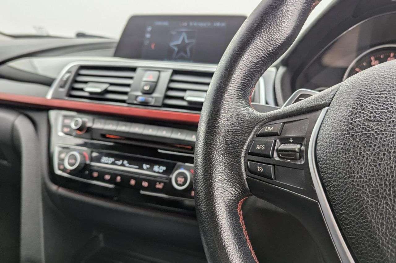 2018 BMW 3 SERIES 2018 BMW 3 SERIES
