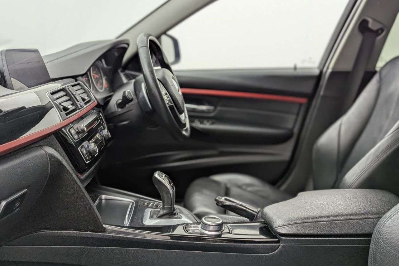 2018 BMW 3 SERIES 2018 BMW 3 SERIES