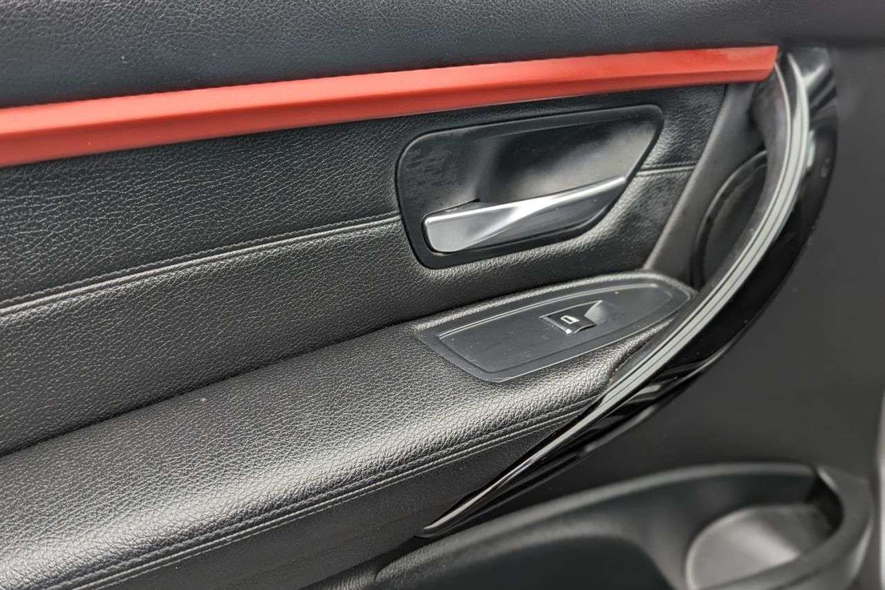 2018 BMW 3 SERIES 2018 BMW 3 SERIES