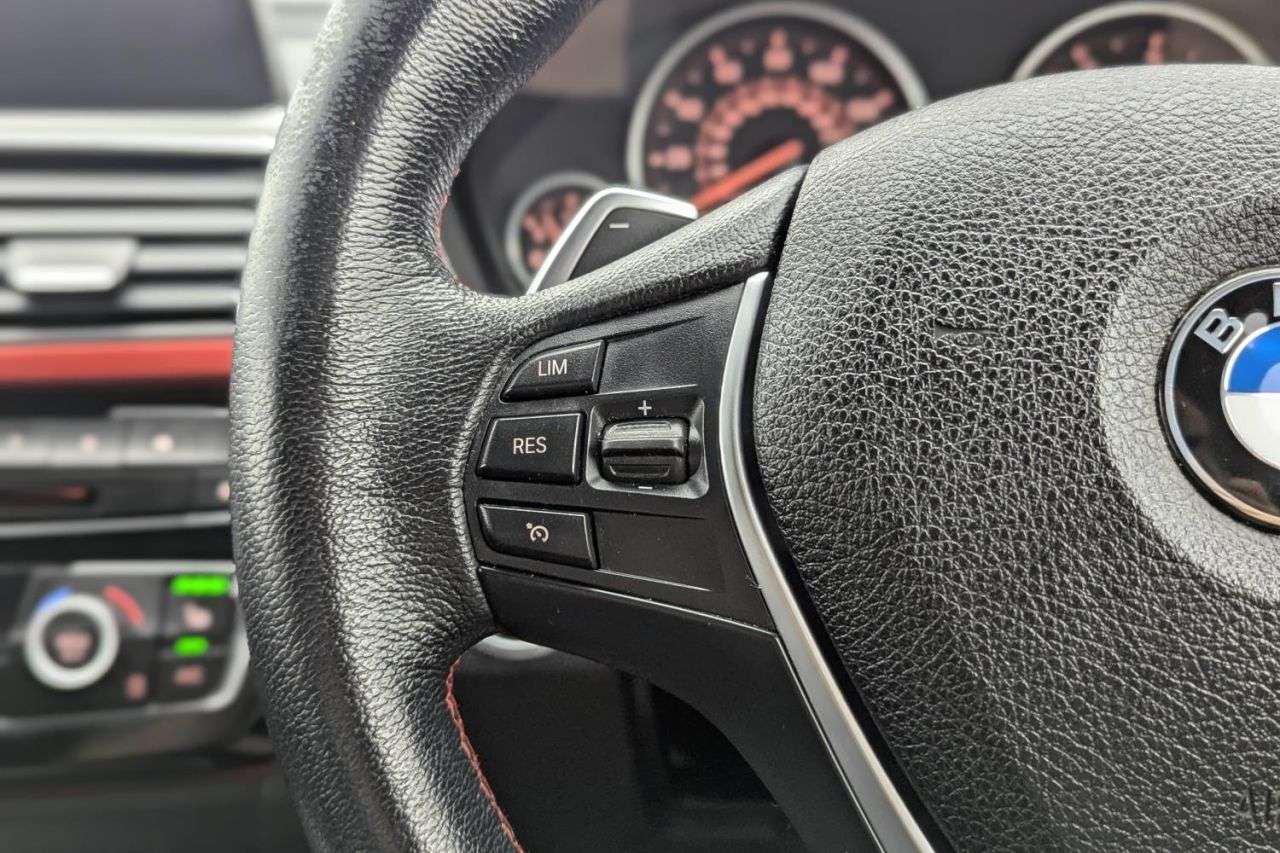 2018 BMW 3 SERIES 2018 BMW 3 SERIES