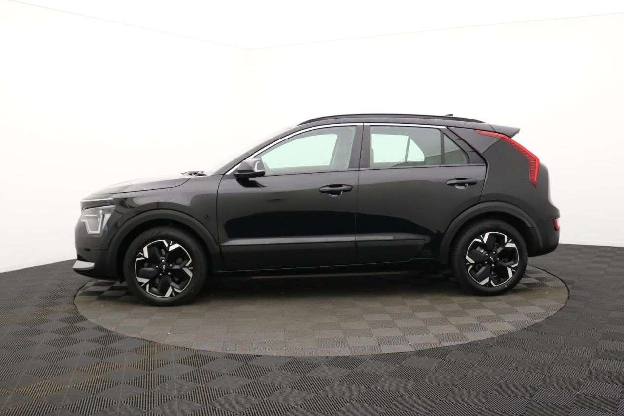 2023 KIA NIRO 2023 KIA NIRO