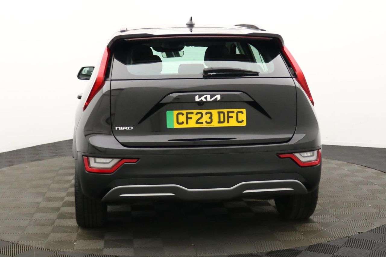 2023 KIA NIRO 2023 KIA NIRO