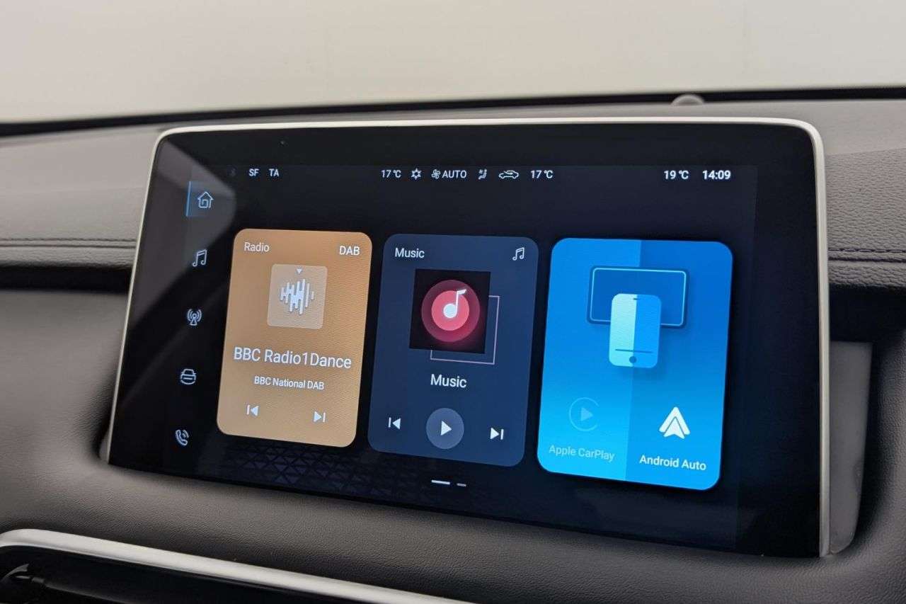 2024 MG MG HS 2024 MG MG HS