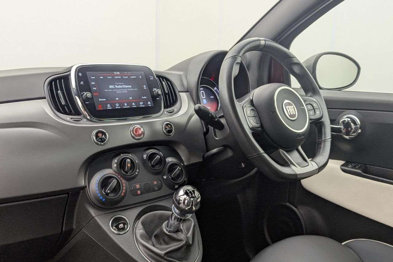 2016 FIAT 500 2016 FIAT 500