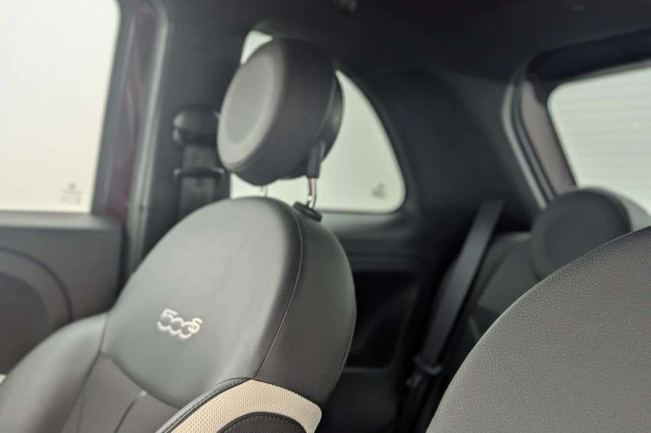 2016 FIAT 500 2016 FIAT 500
