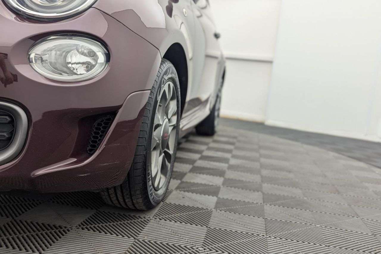 2016 FIAT 500 2016 FIAT 500