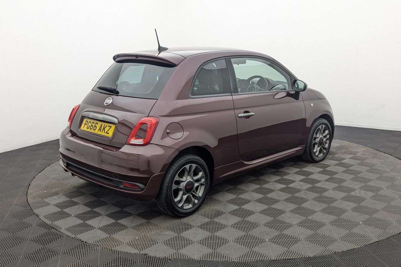 2016 FIAT 500 2016 FIAT 500