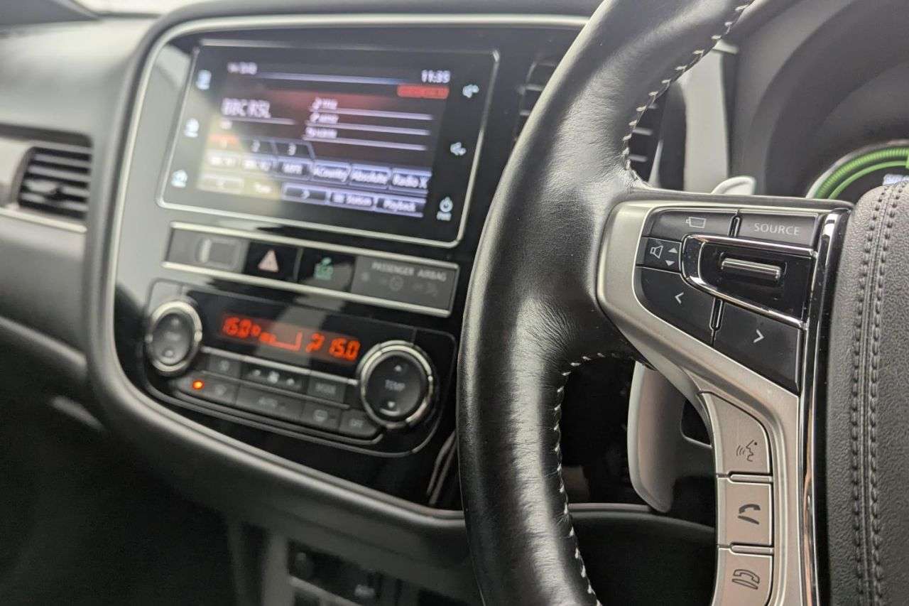 2020 MITSUBISHI OUTLANDER 2020 MITSUBISHI OUTLANDER