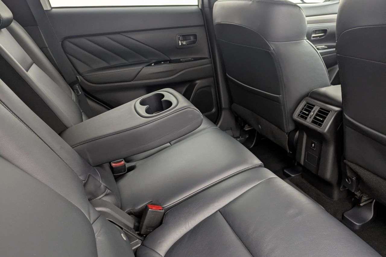 2020 MITSUBISHI OUTLANDER 2020 MITSUBISHI OUTLANDER