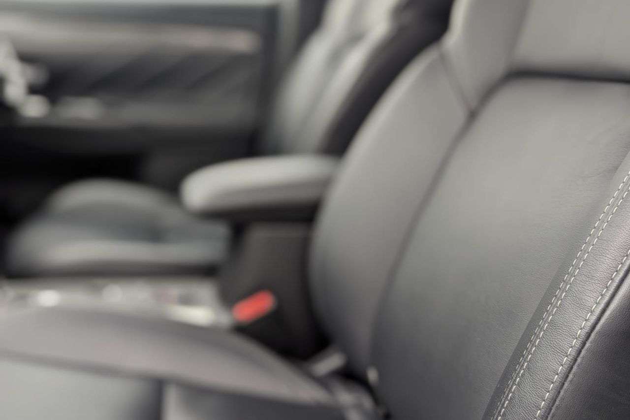2020 MITSUBISHI OUTLANDER 2020 MITSUBISHI OUTLANDER
