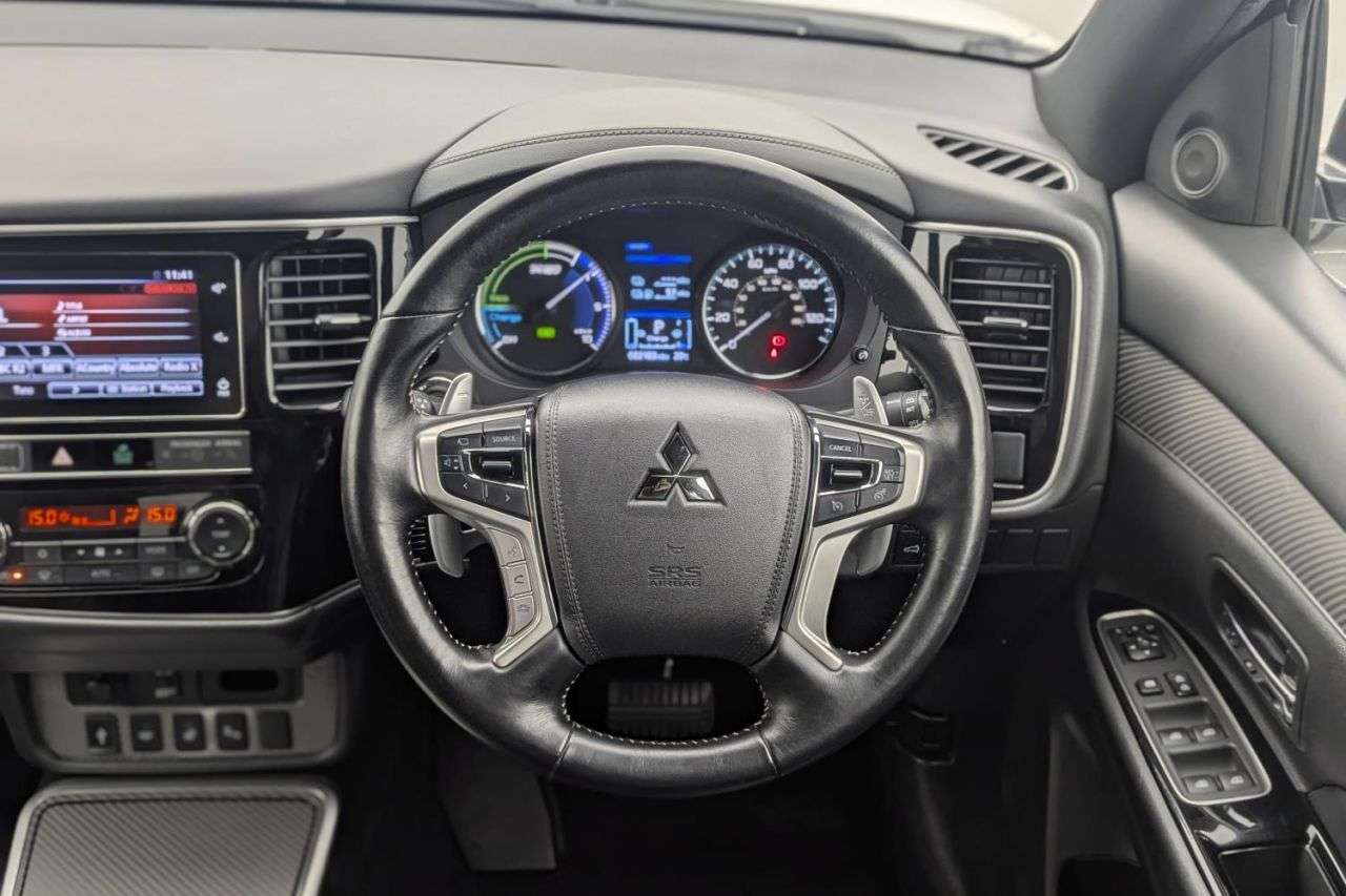 2020 MITSUBISHI OUTLANDER 2020 MITSUBISHI OUTLANDER